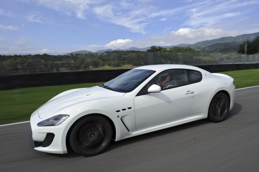  Maserati GranTurismo MC Stradale 2010 года  (фото 60 из 119)